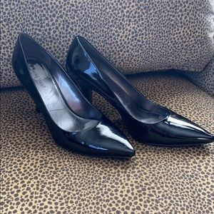 Black patent leather pumps